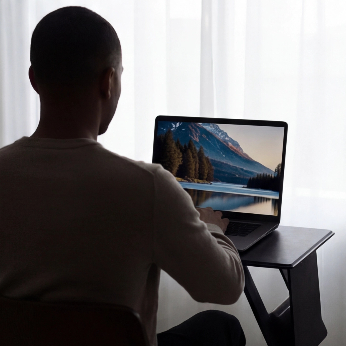 Fold Mate - Portable Adjustable Laptop Desk - SimpleObjectz