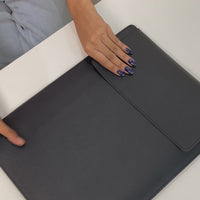 Flexi Sleeve - 14/15" Laptop Sleeve with Built-in Stand